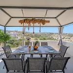 3as 3bd Villa, Heated Pool, Sauna & Gym * Rethimno