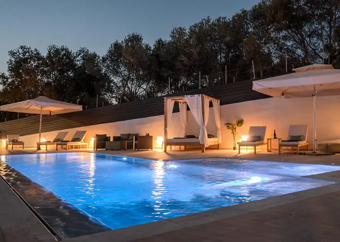 3As 3Bd Villa, Heated Pool, Sauna & Gym * Rethymno