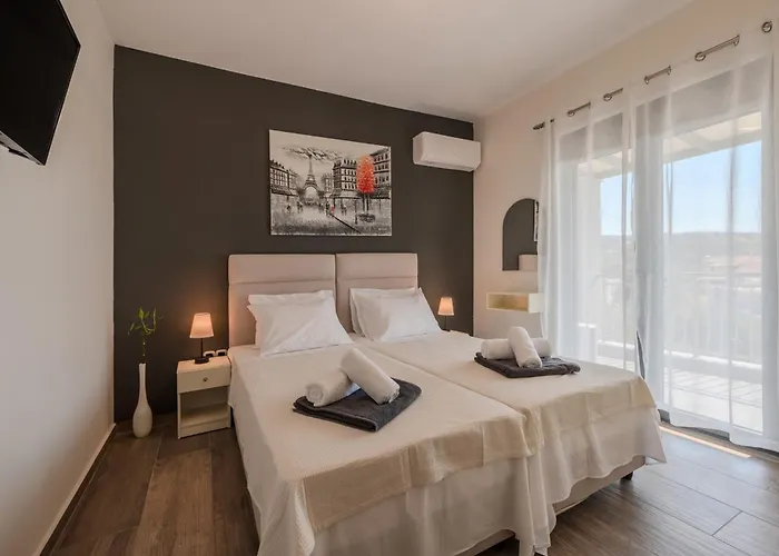 3As 3Bd Villa, Heated Pool, Sauna & Gym *