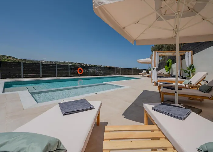 3As 3Bd Villa, Heated Pool, Sauna & Gym *