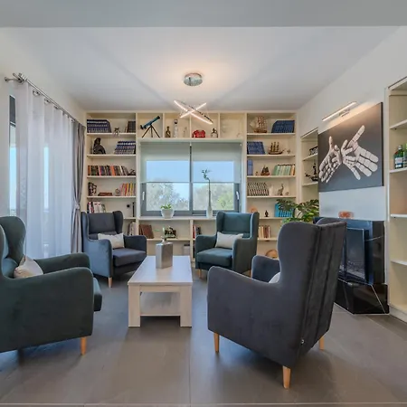 3as 3 Bedroom Rethymno (Crete)