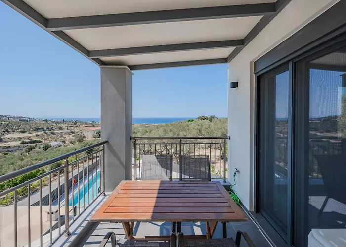 Villa 3As 3Bd Villa, Heated Pool, Sauna & Gym Rétino